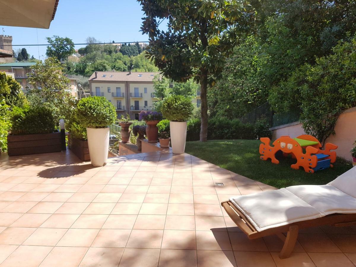 B&B La Casa Di Rita Порто-Сан-Джорджо Екстер'єр фото